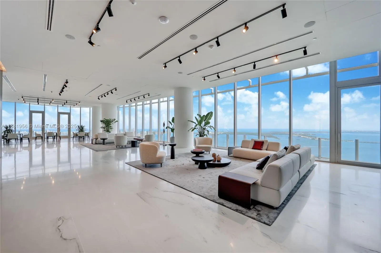 300 Biscayne Boulevard Way, #5108