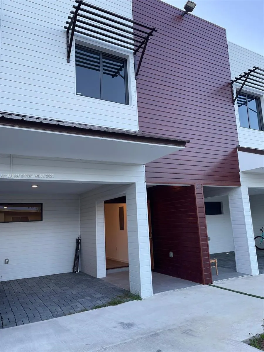 916 NW 8 st, #4