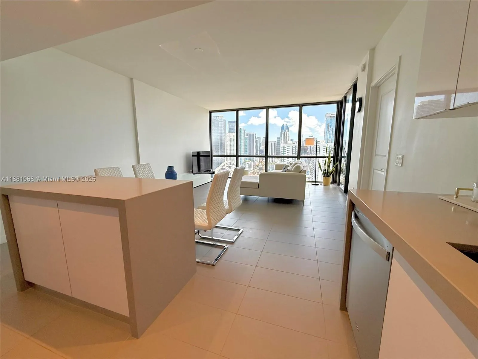 1600 NE 1st Ave, #3210