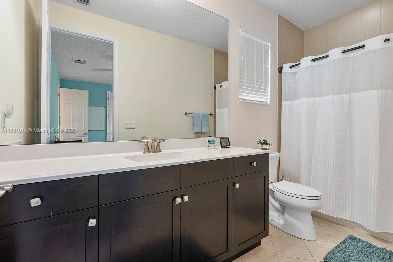 12097 Boca Reserve Ln