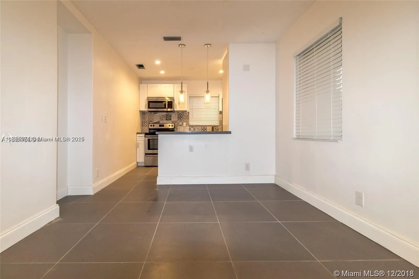 2201 NE 14th Ave