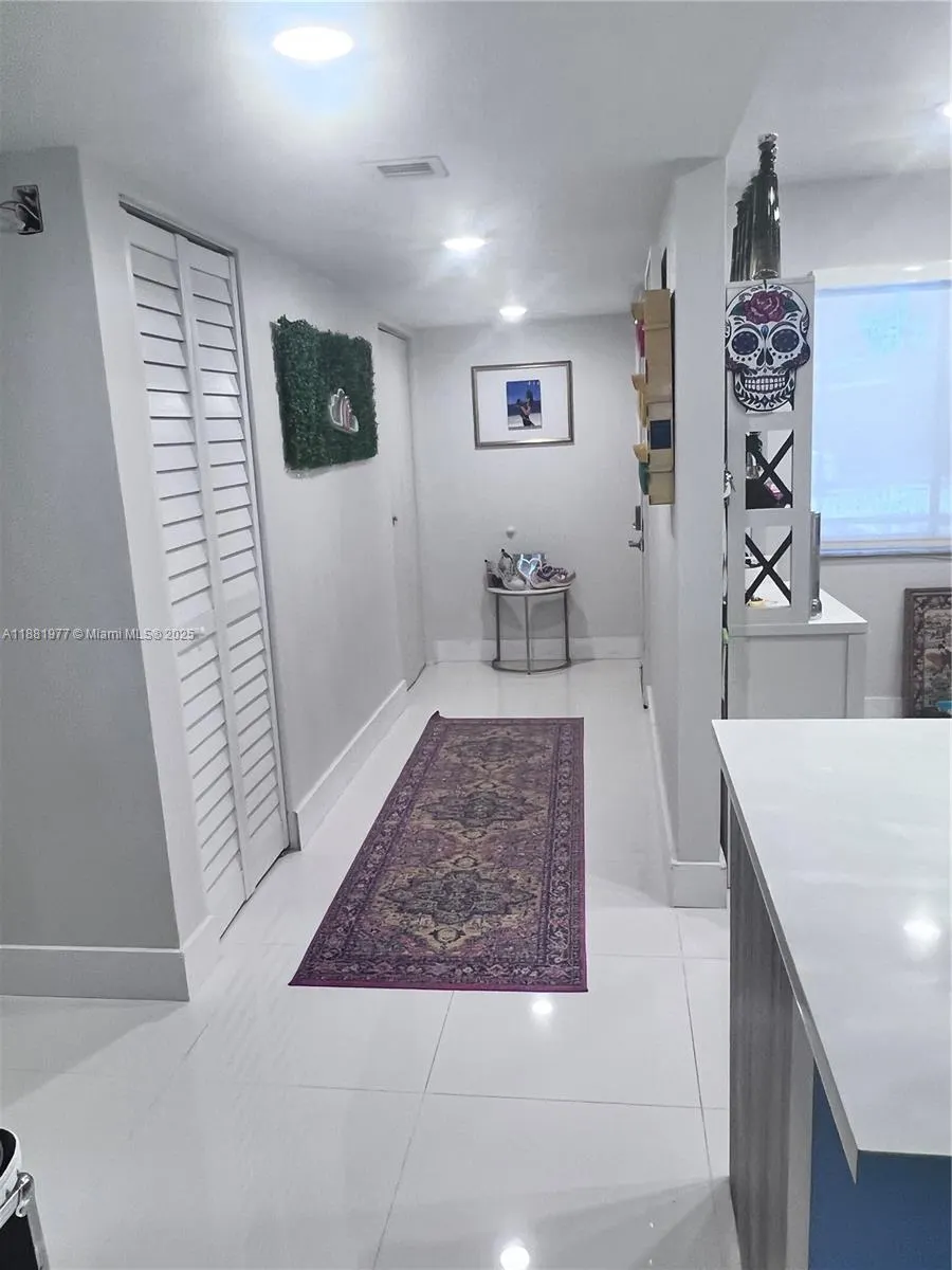 16531 Blatt Blvd, #103