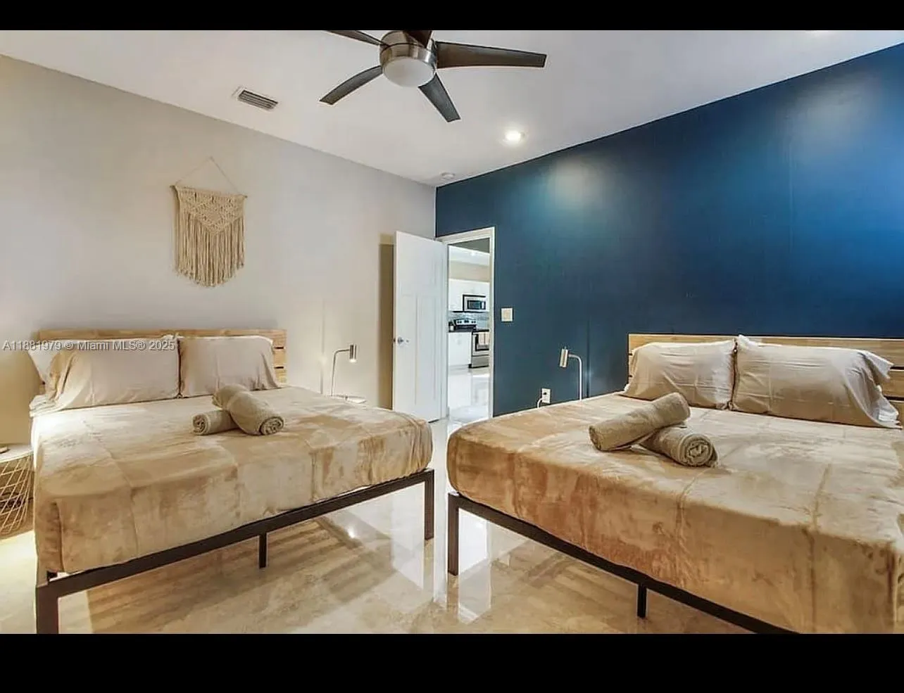 149 NW 48th St