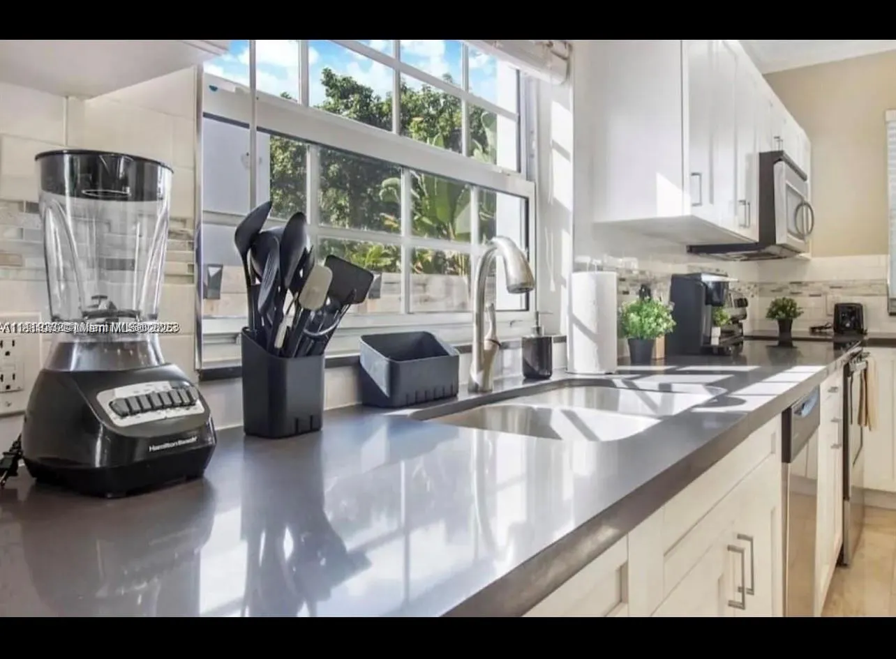 149 NW 48th St