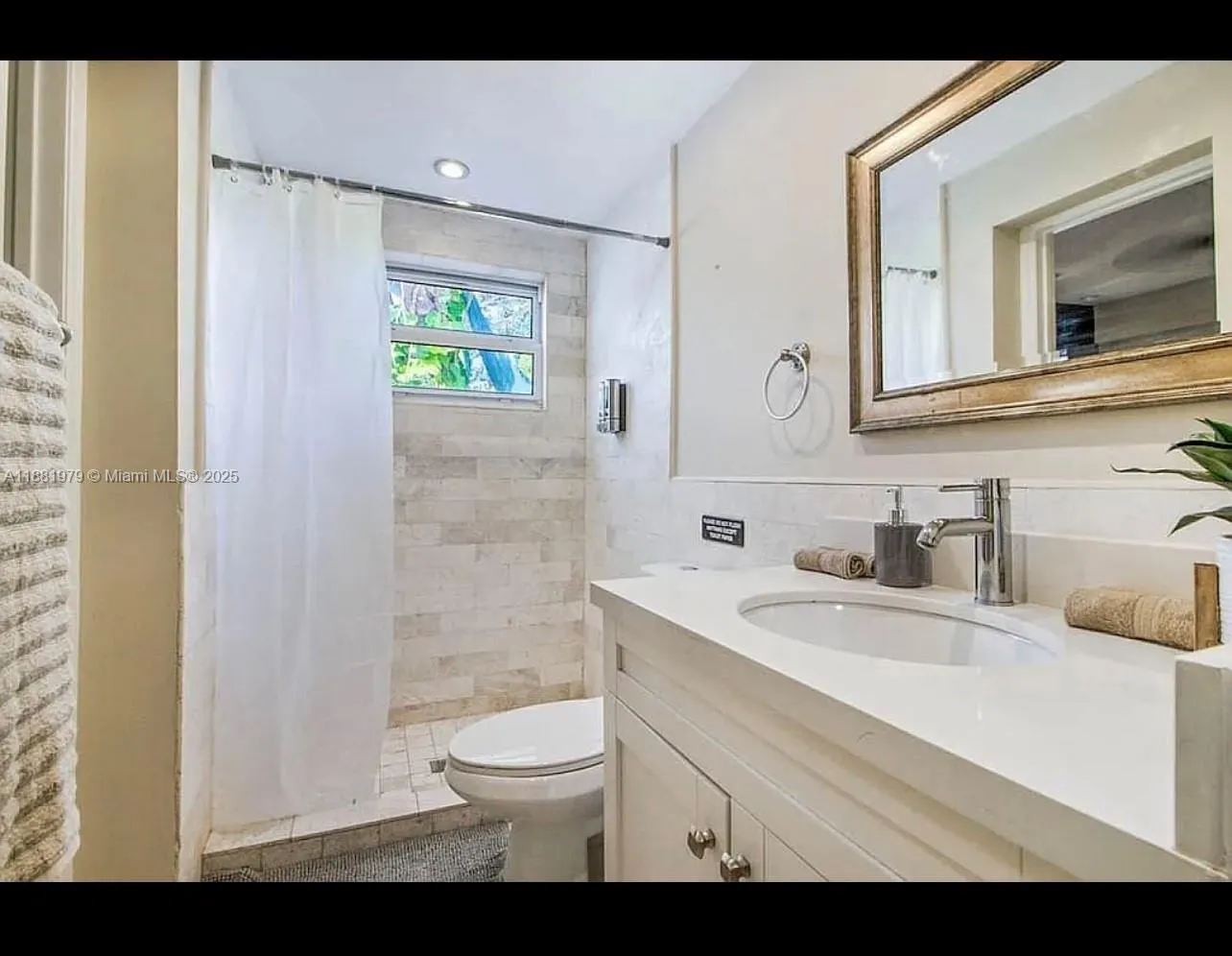 149 NW 48th St
