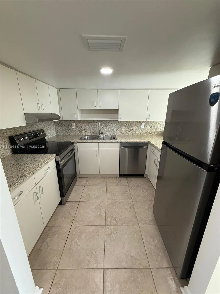 311 Gulfstream Rd, #333