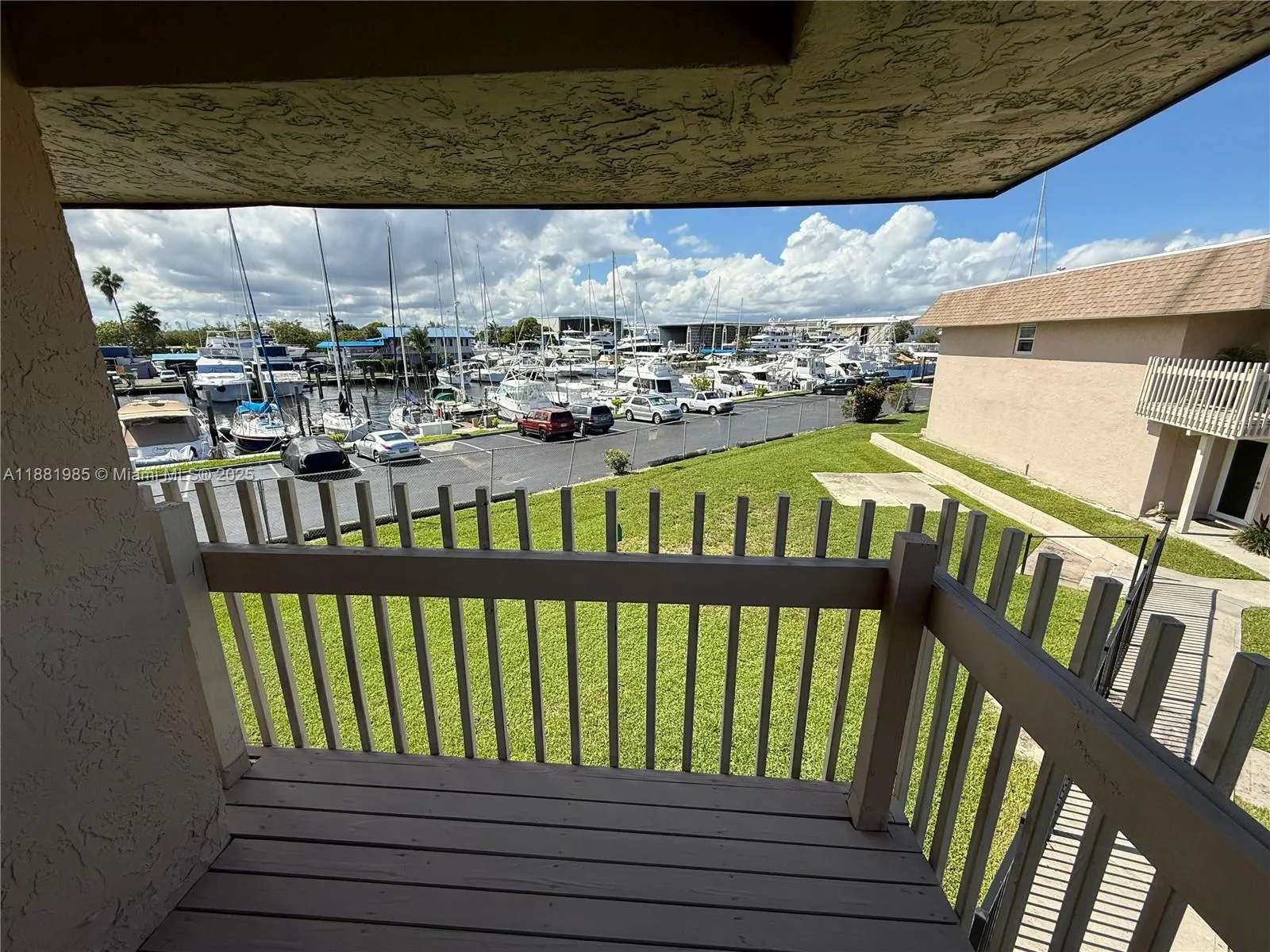 311 Gulfstream Rd, #333