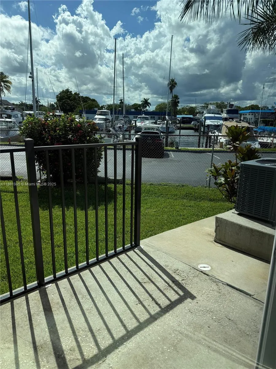 311 Gulfstream Rd, #333