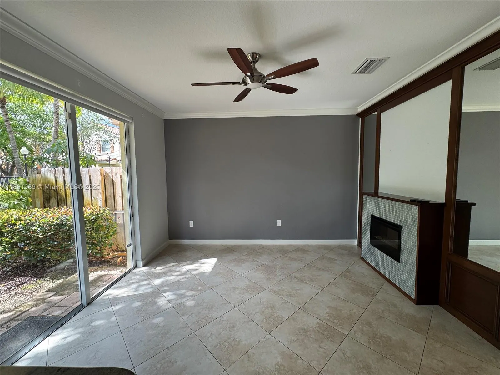 145 Emerald Creek Way, #145