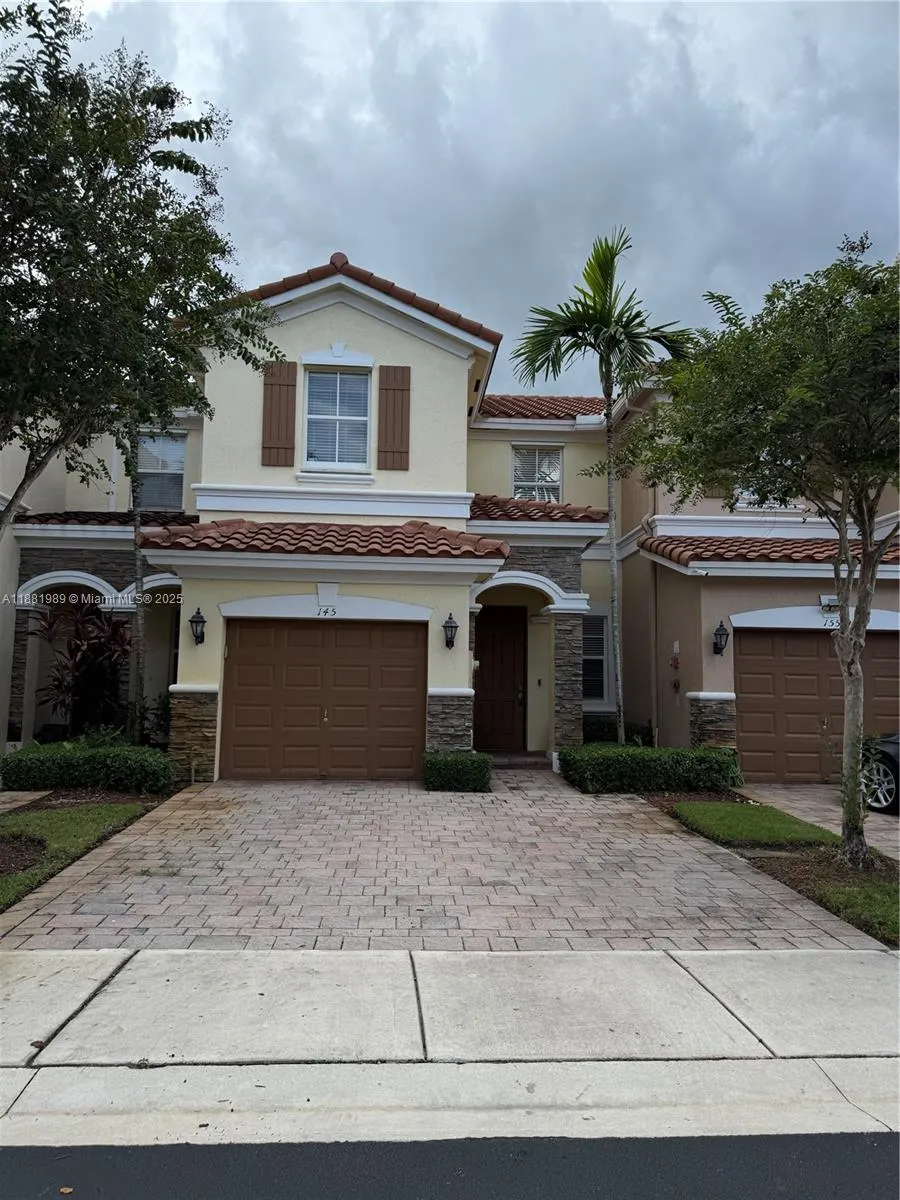 145 Emerald Creek Way, #145