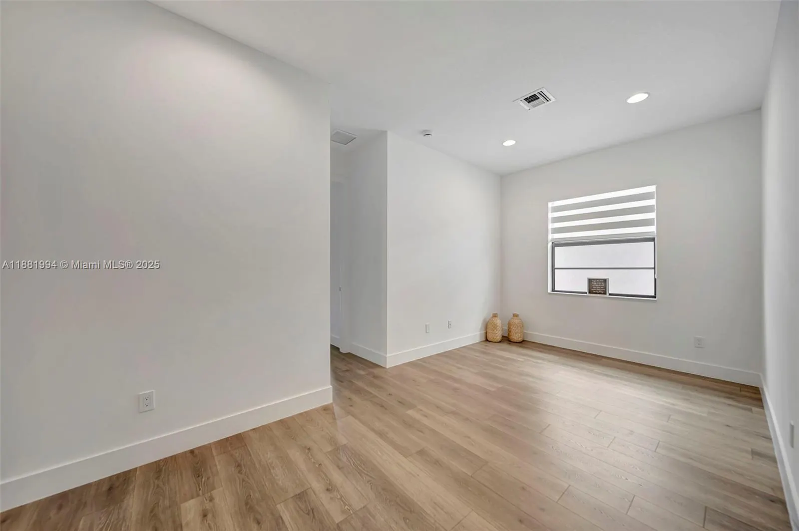1454 NW 23rd Ave