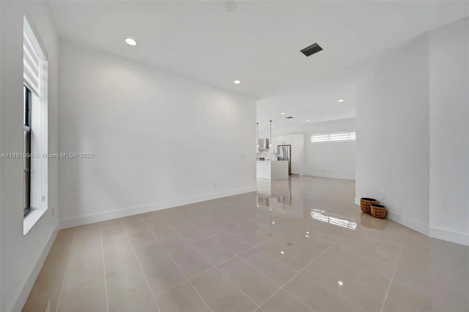 1454 NW 23rd Ave