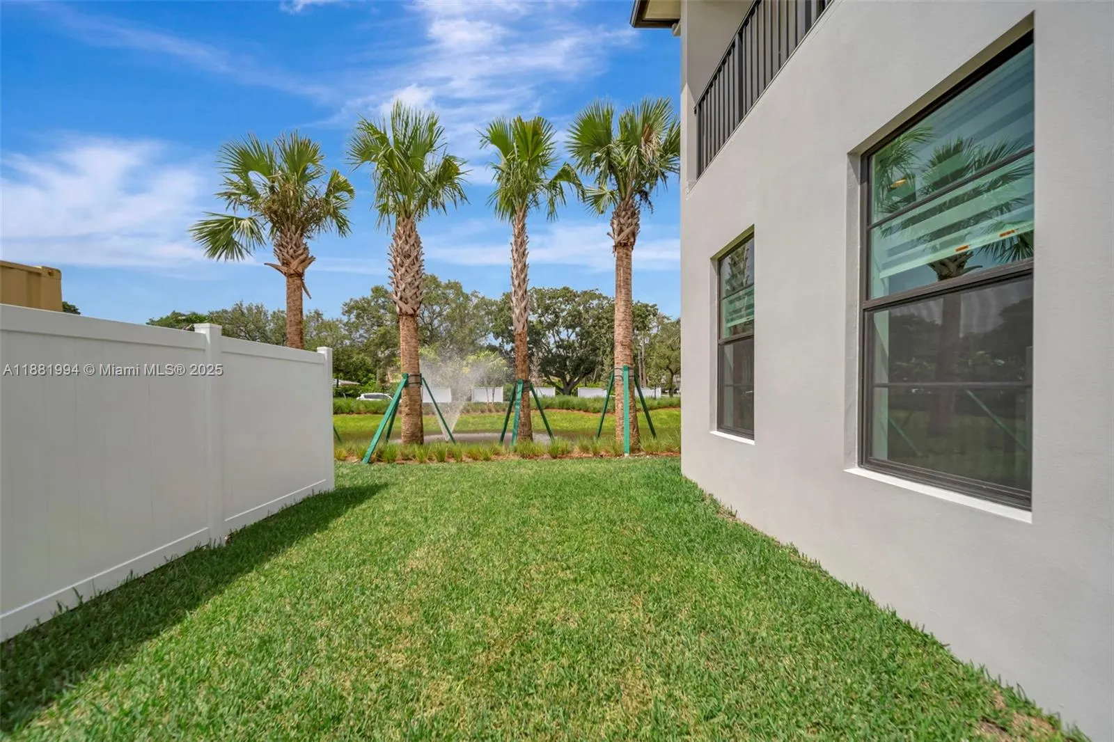 1454 NW 23rd Ave