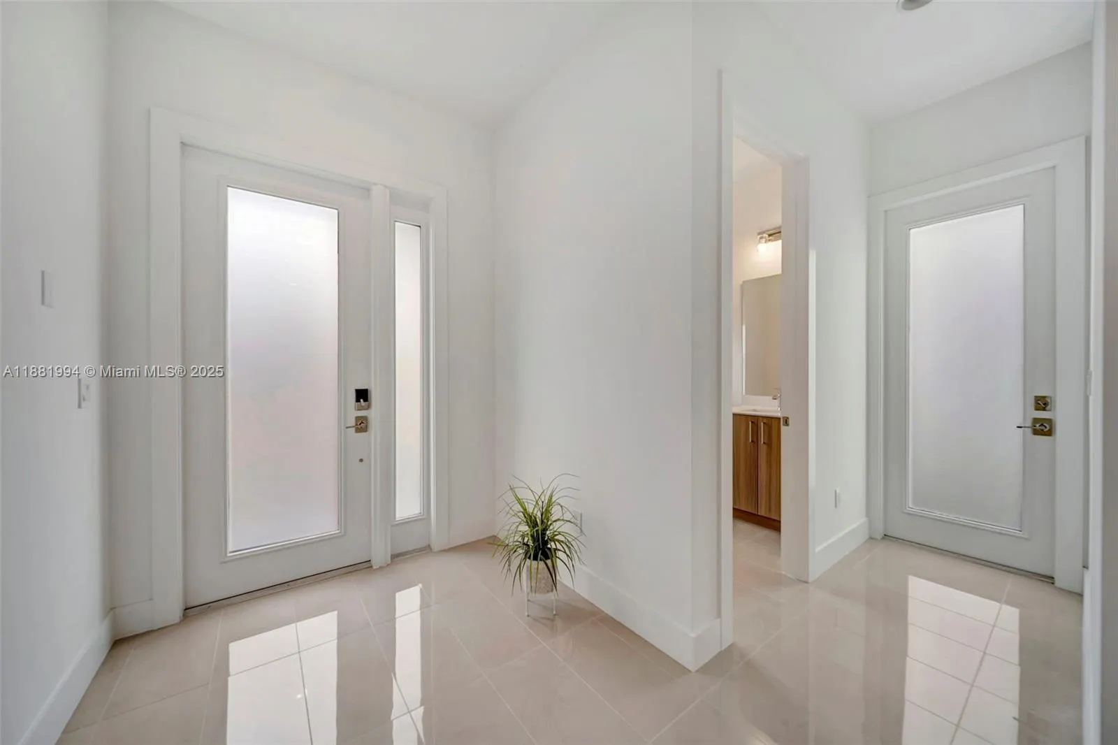 1454 NW 23rd Ave