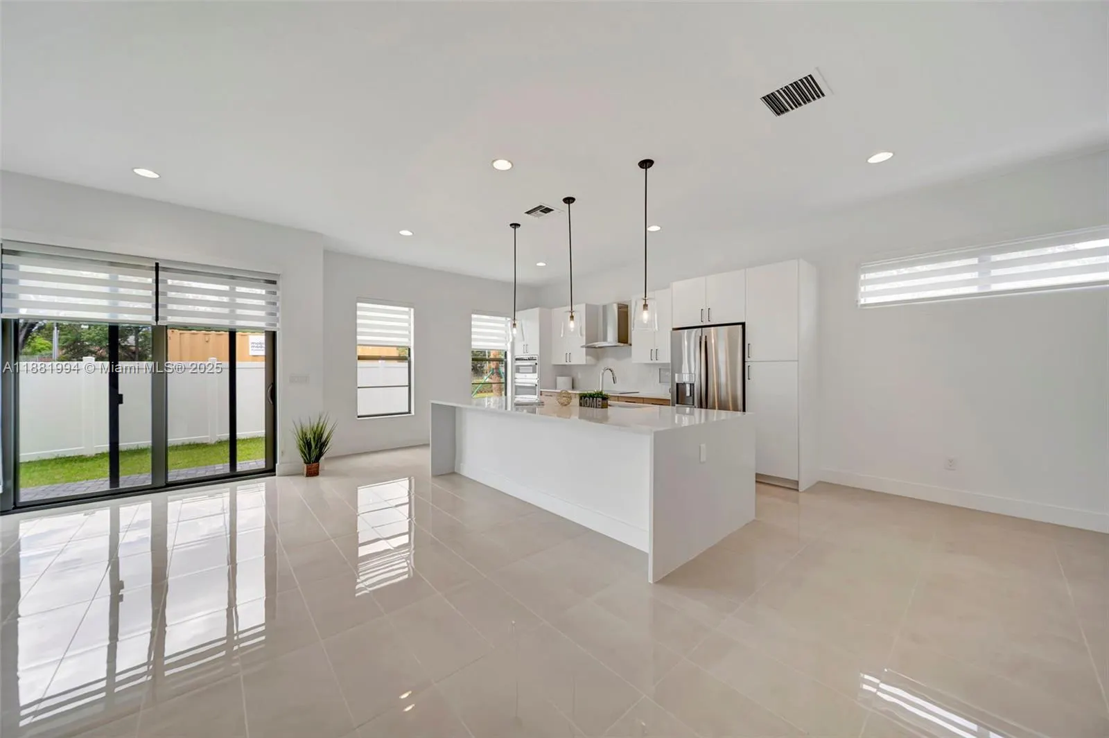 1454 NW 23rd Ave