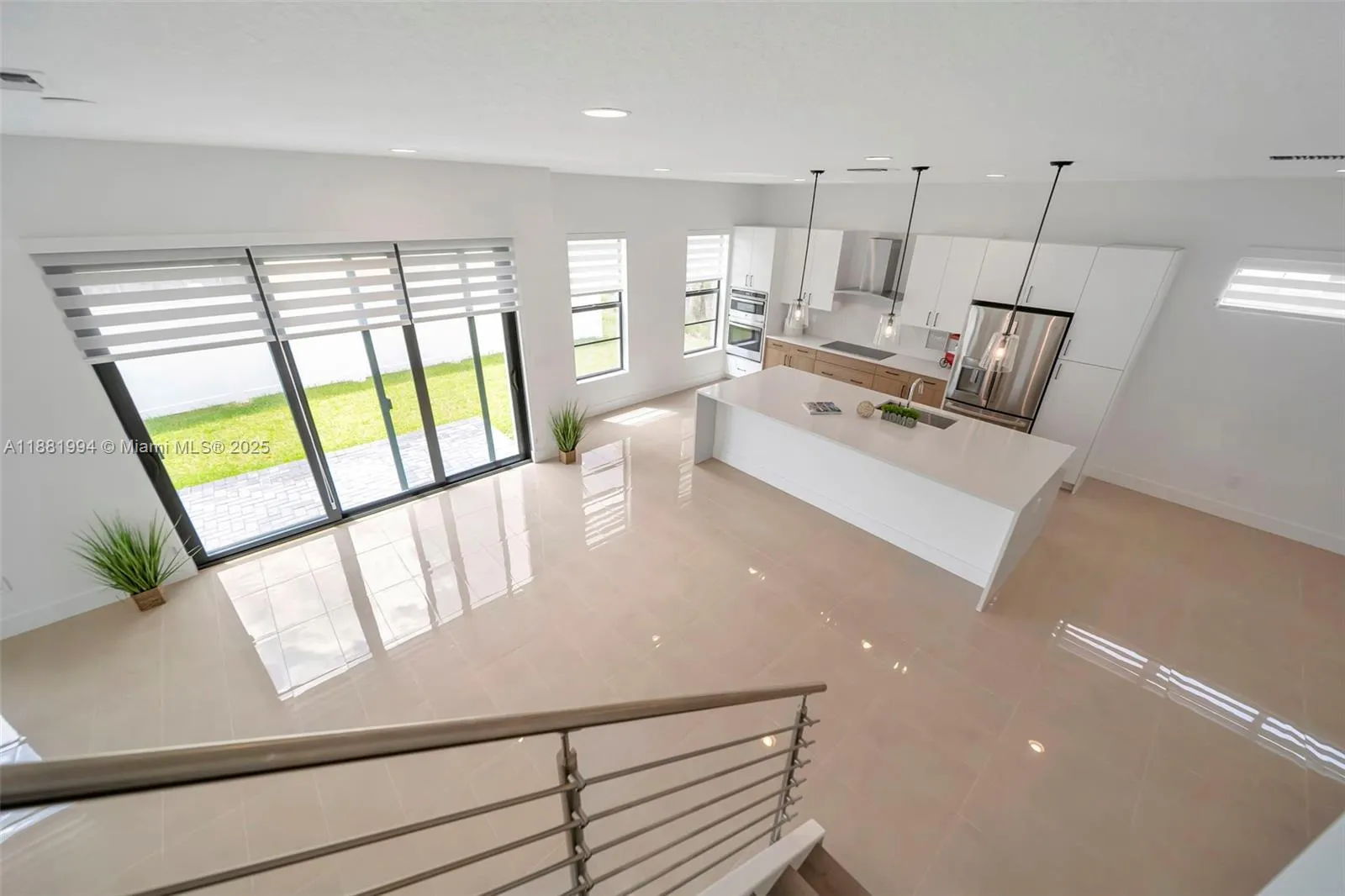 1454 NW 23rd Ave