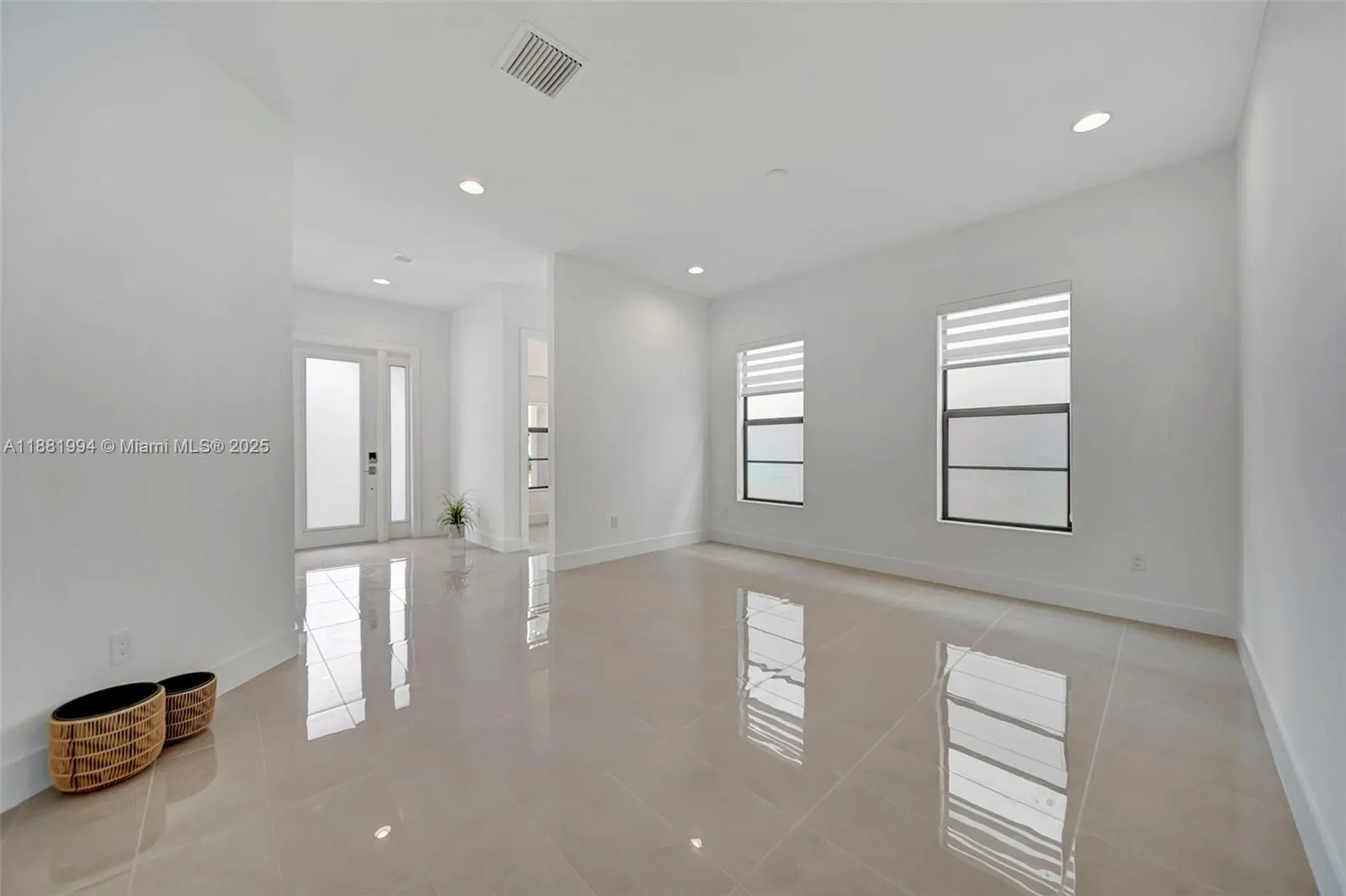 1454 NW 23rd Ave
