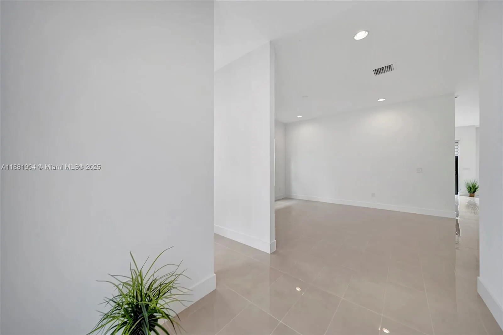 1454 NW 23rd Ave