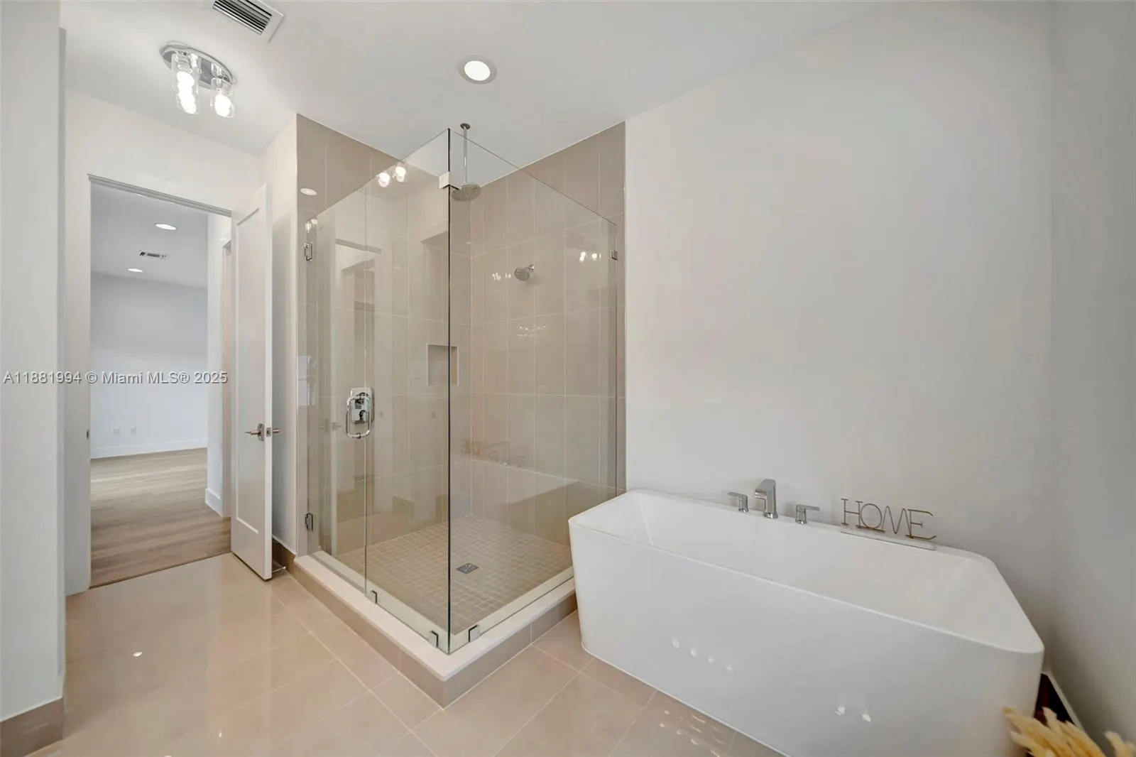 1454 NW 23rd Ave