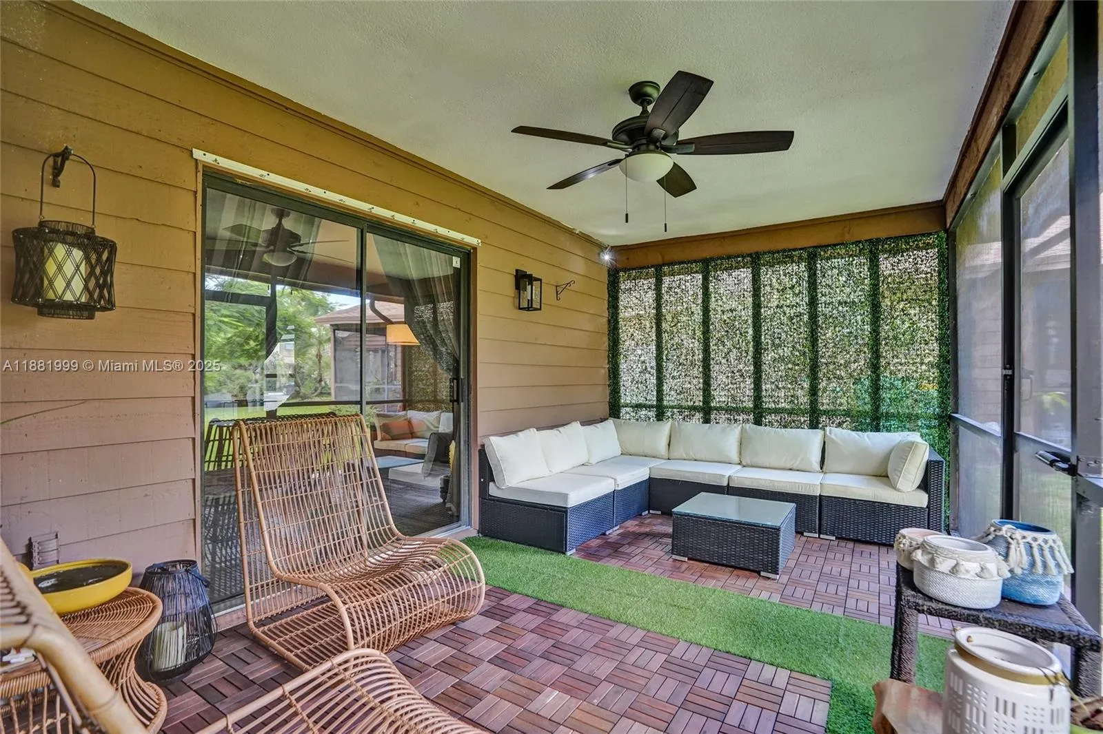 6188 pine tree lane
