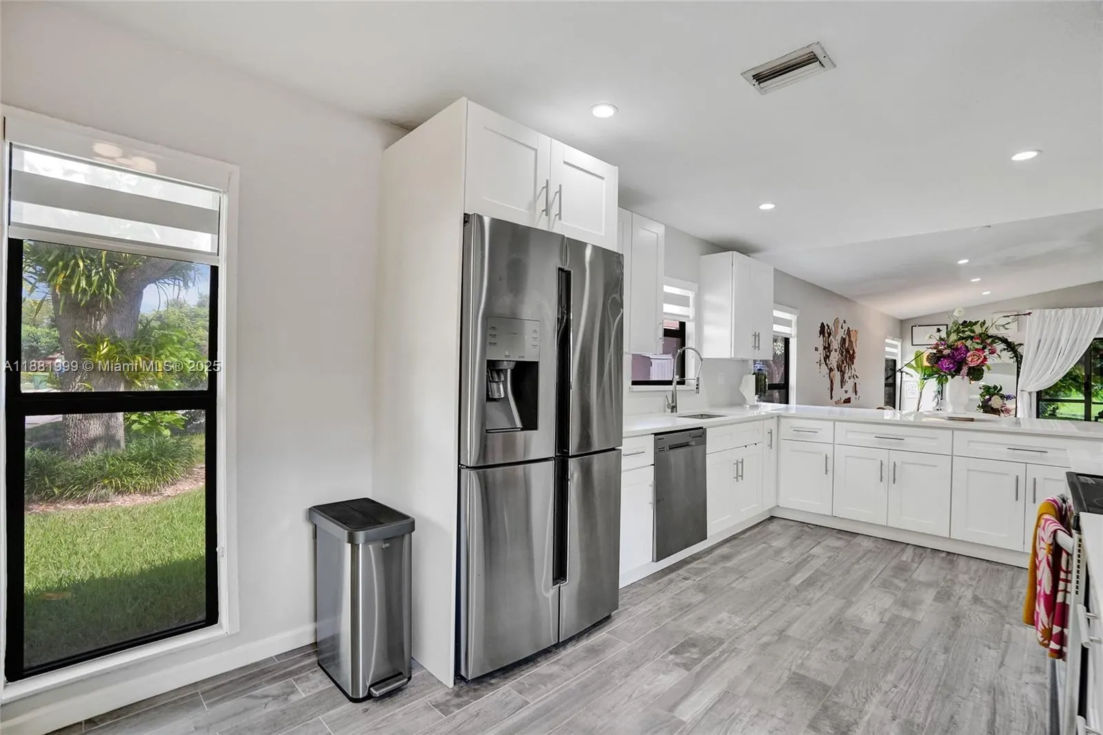 6188 pine tree lane