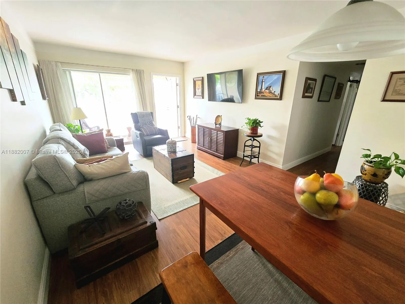 5387 SW 40th Ave, #203