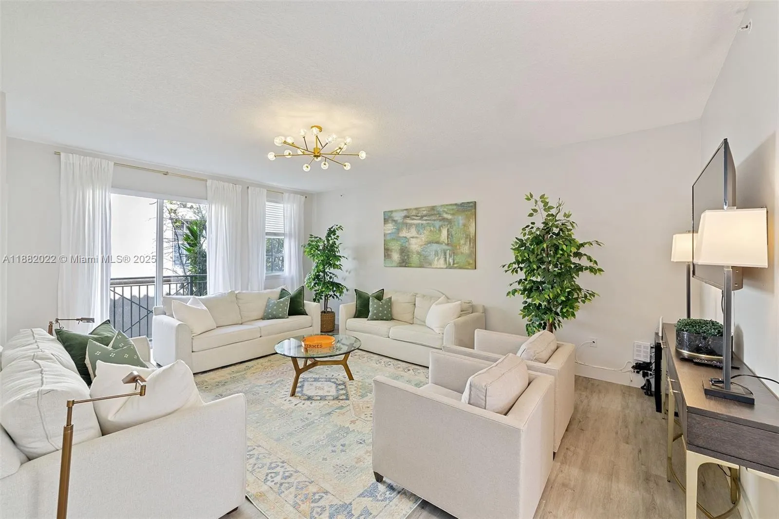 2067 S Ocean Dr, #TH5