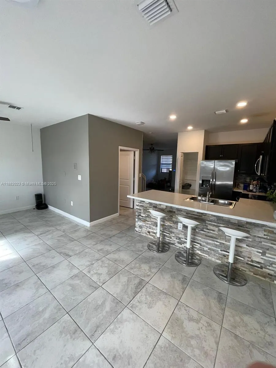 11374 SW 254th Ter
