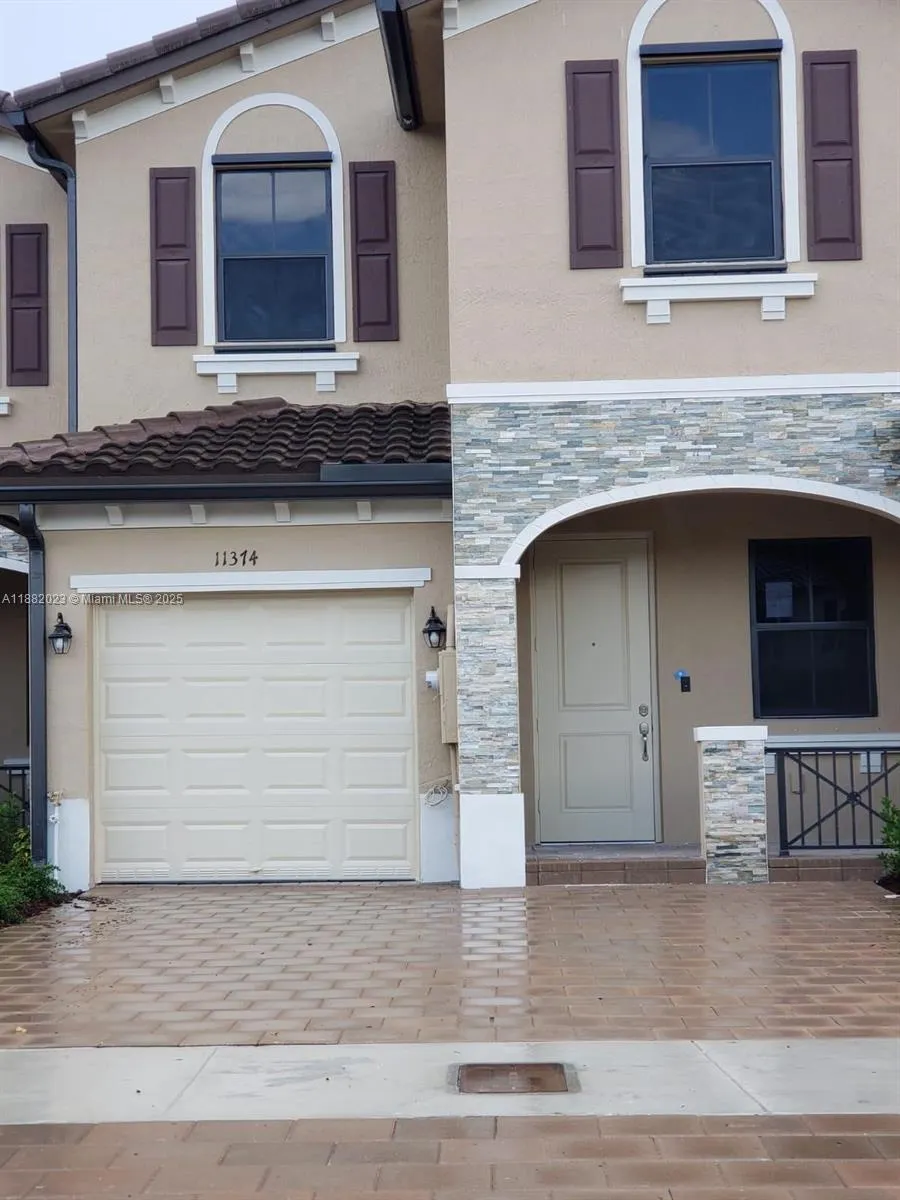 11374 SW 254th Ter