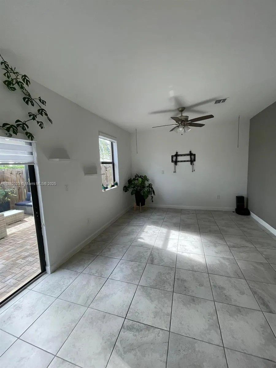 11374 SW 254th Ter