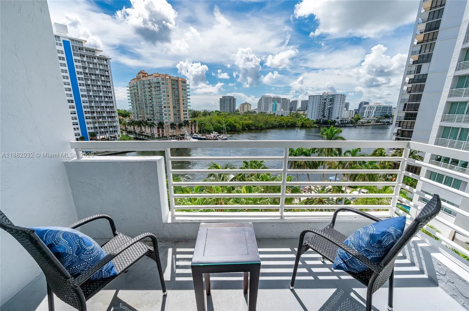 2670 E Sunrise Blvd, #724