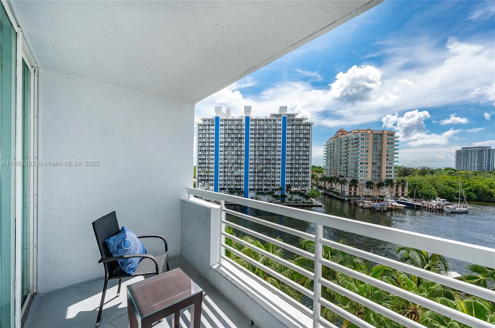 2670 E Sunrise Blvd, #724