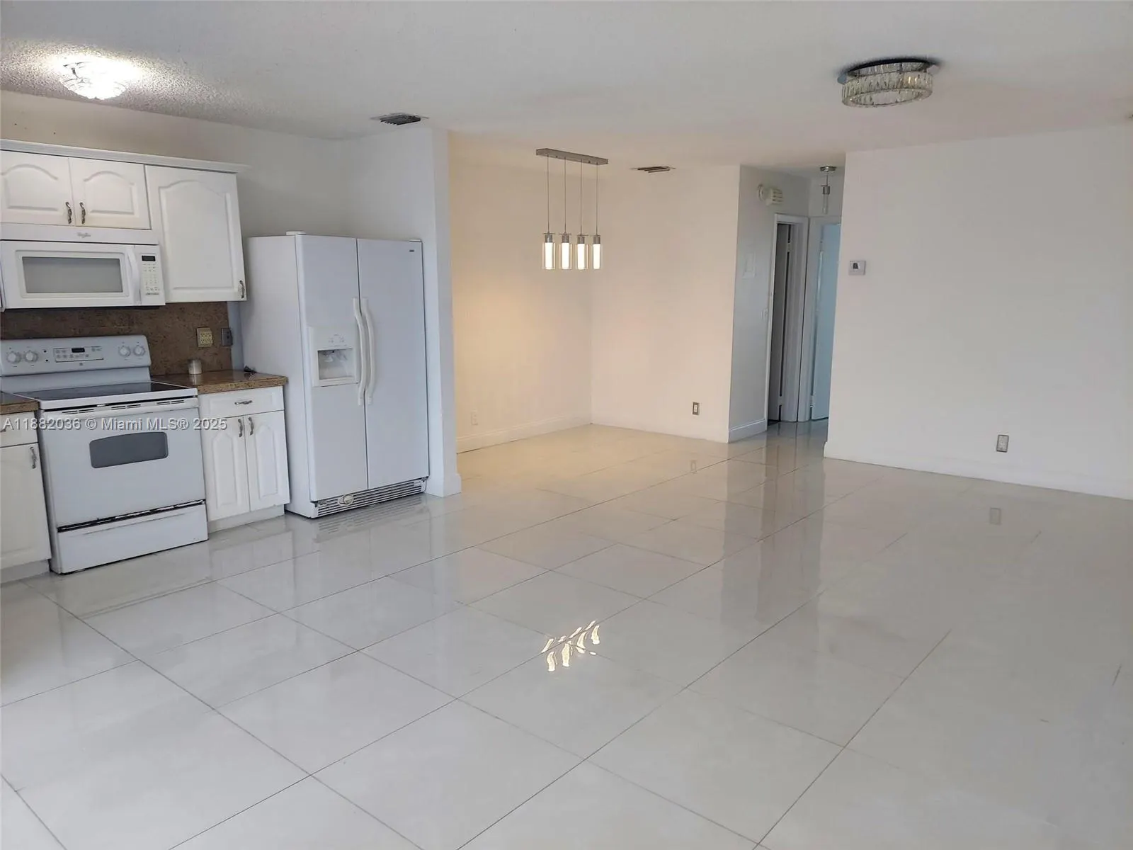 1818 Rodman St, #4C