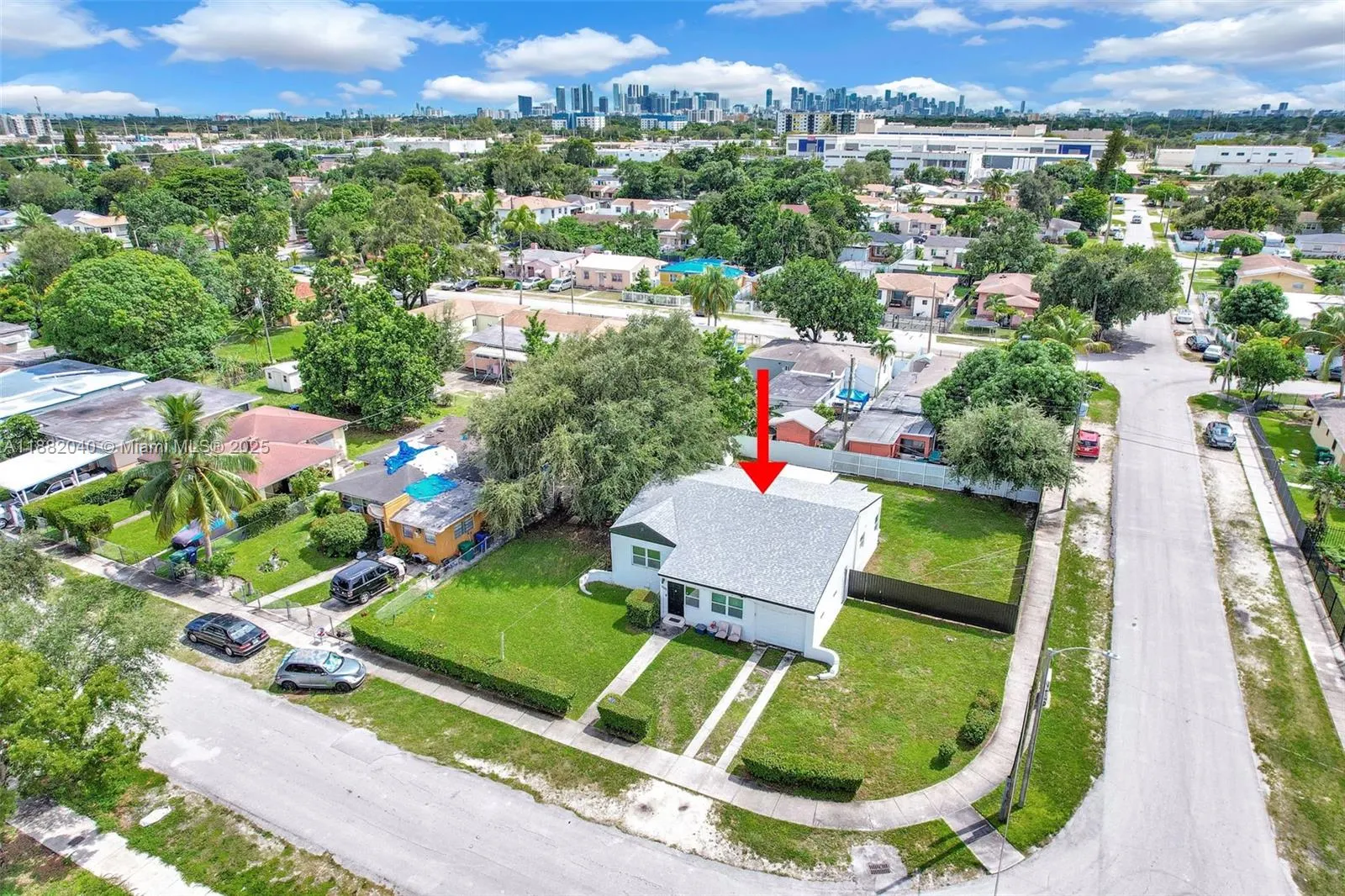 1090 NW 77th St