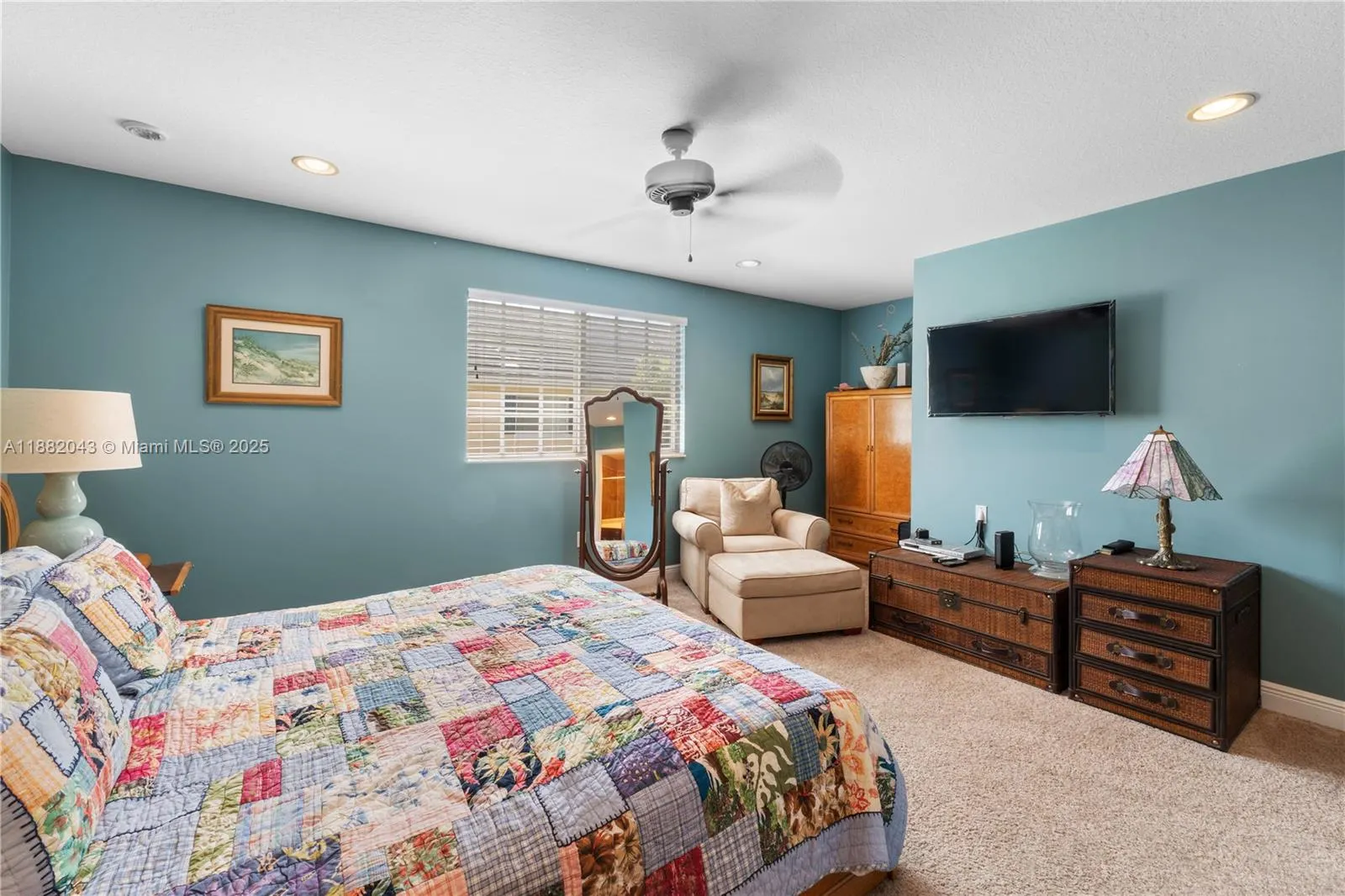 7702 Paddock Pl, #7702