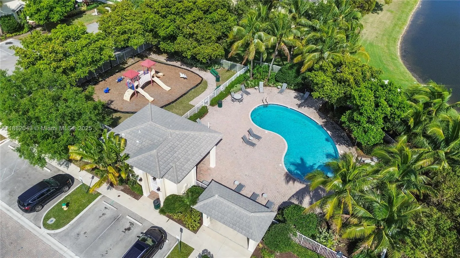 7702 Paddock Pl, #7702