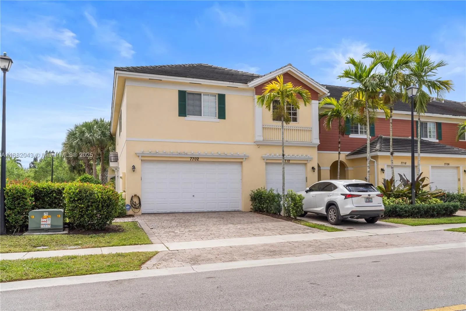 7702 Paddock Pl, #7702