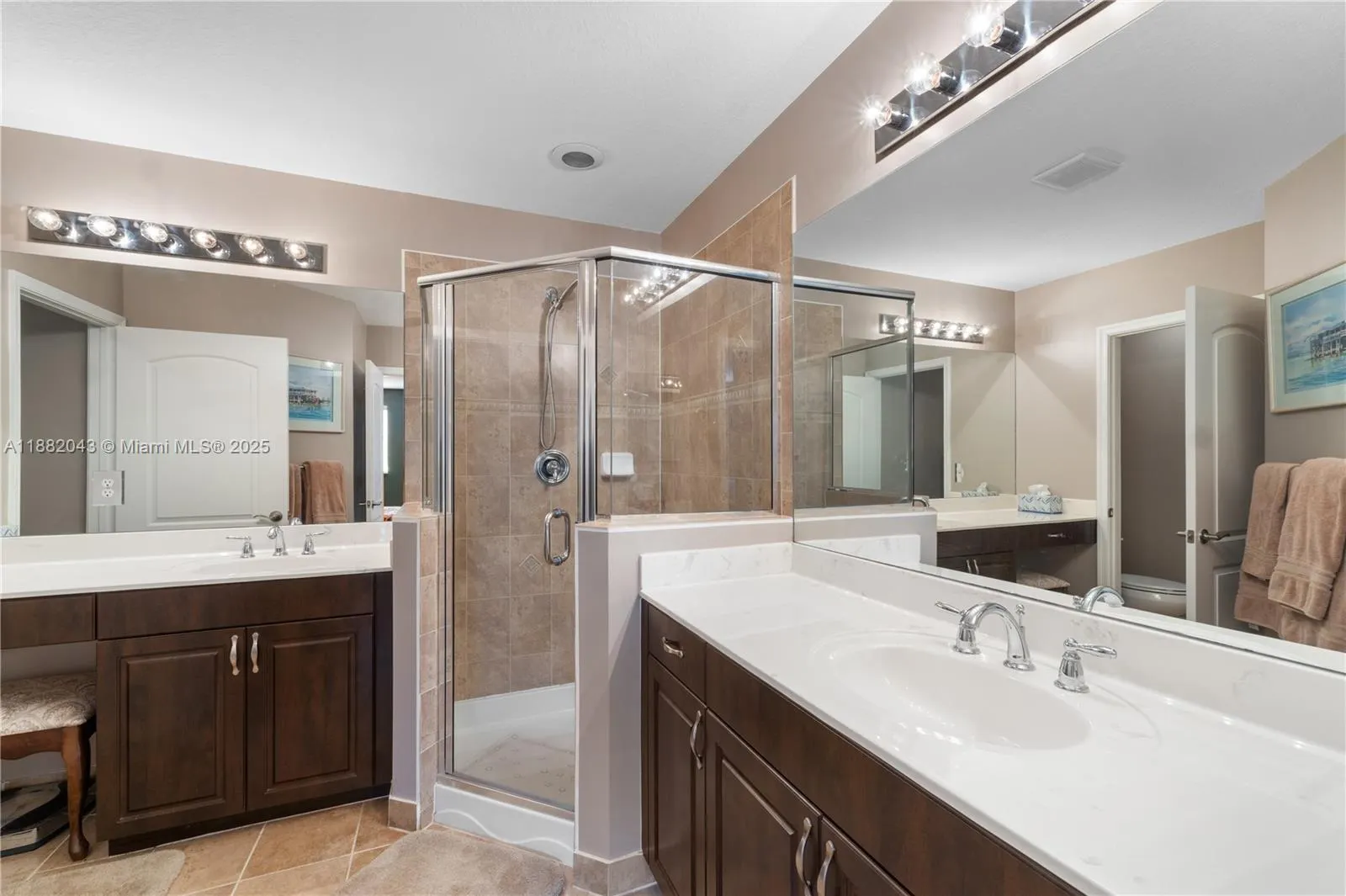 7702 Paddock Pl, #7702
