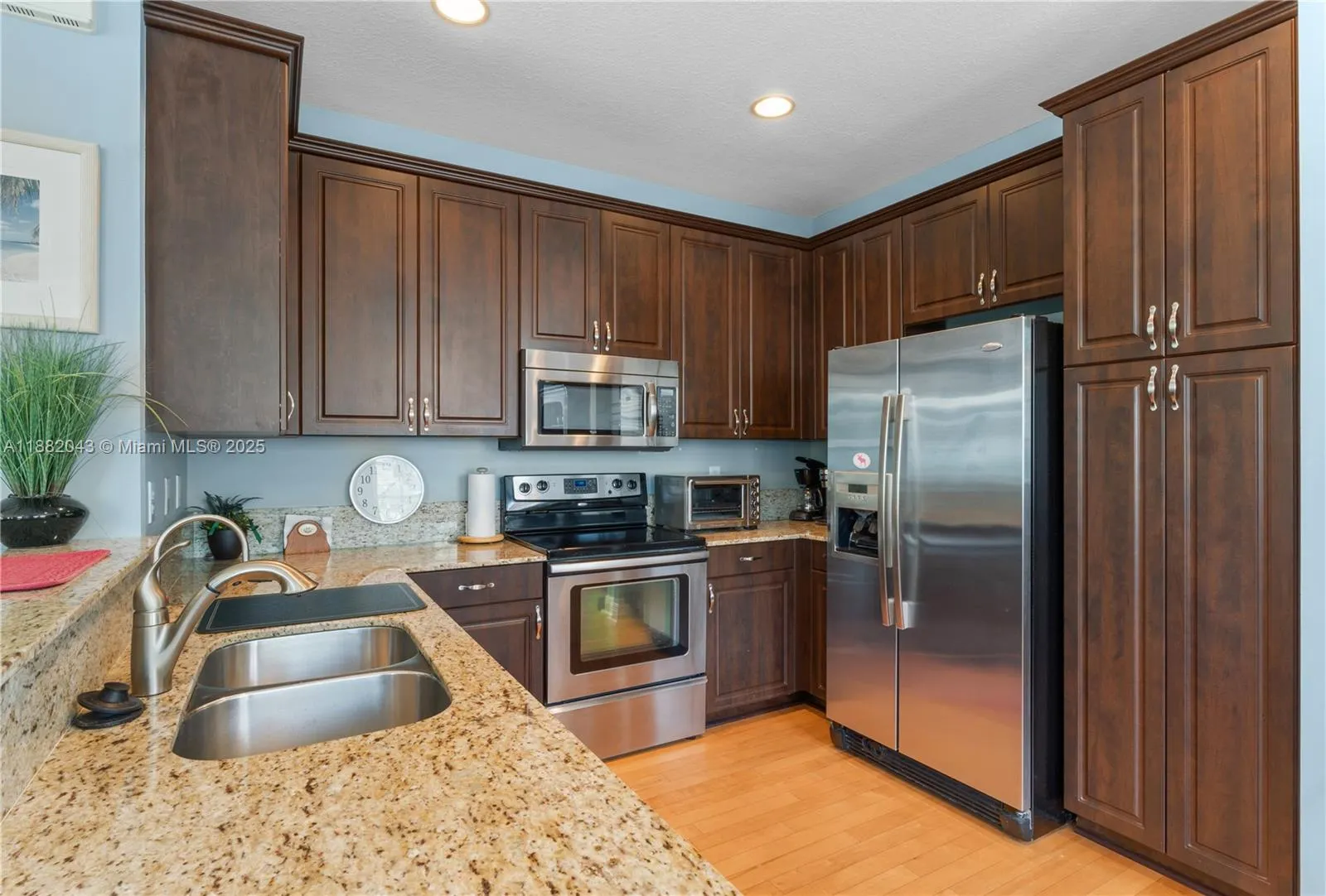 7702 Paddock Pl, #7702