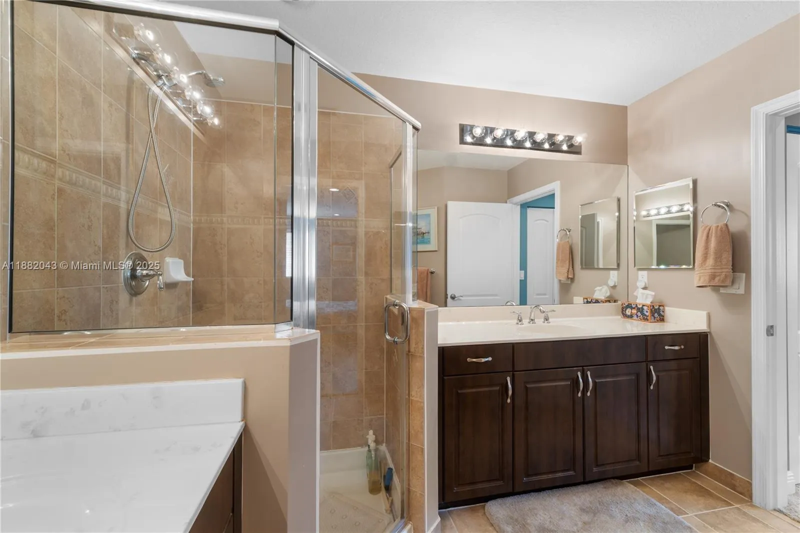 7702 Paddock Pl, #7702