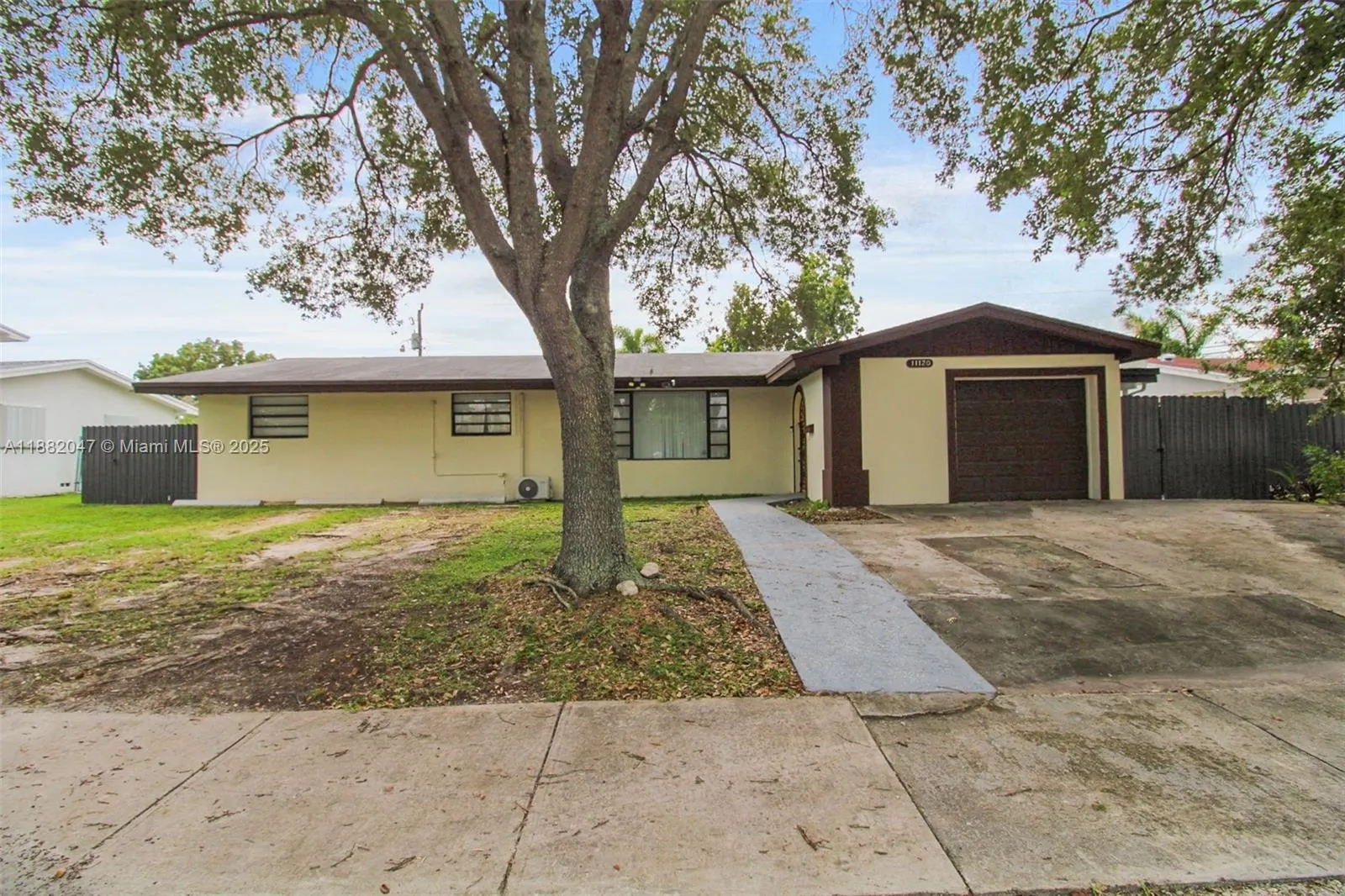 11120 SW 176th St