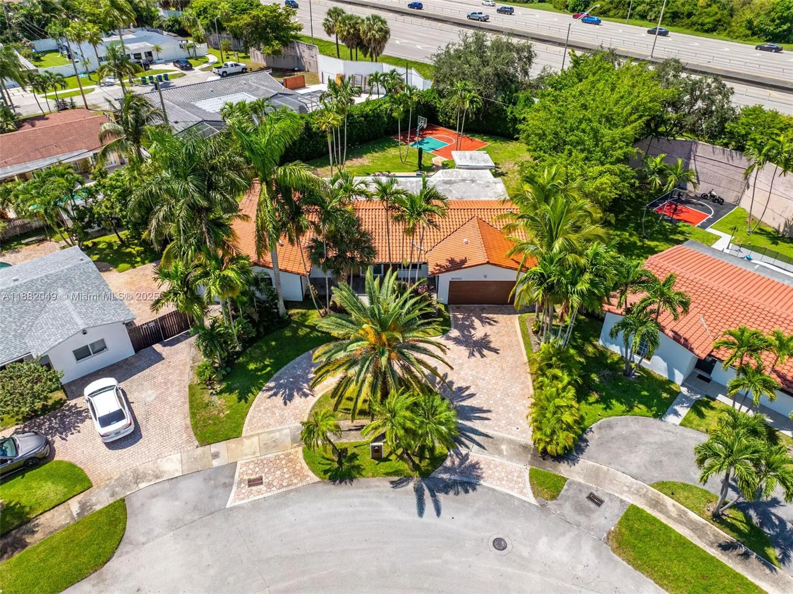 21000 NE 18th Ct