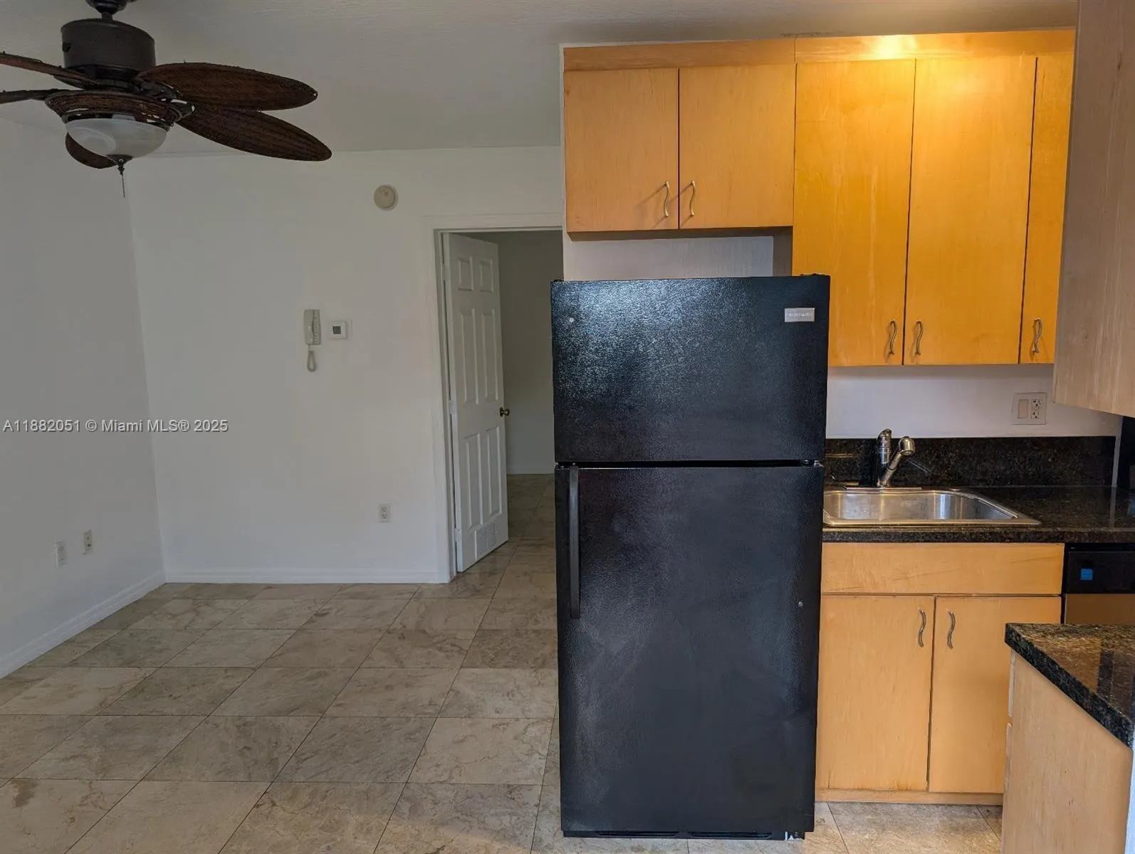 728 NE 13th Ct, #11