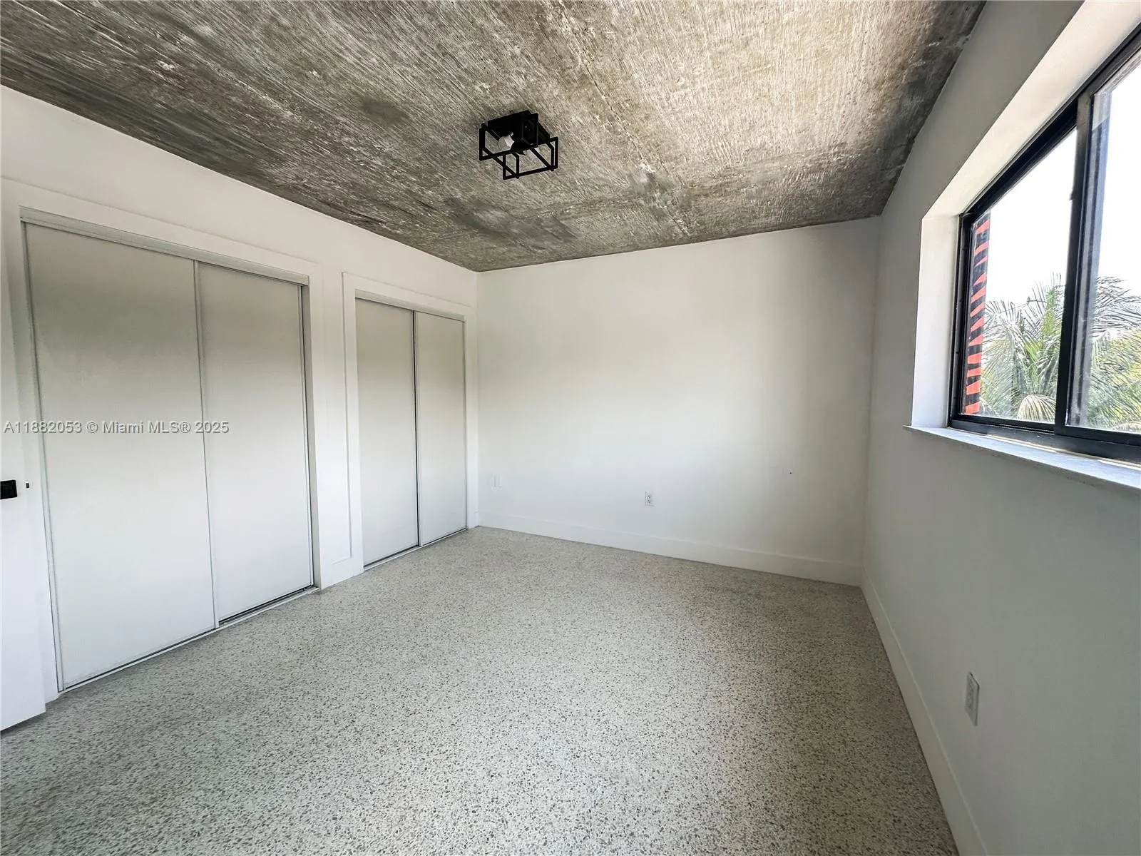 190 NW 69th St, #8
