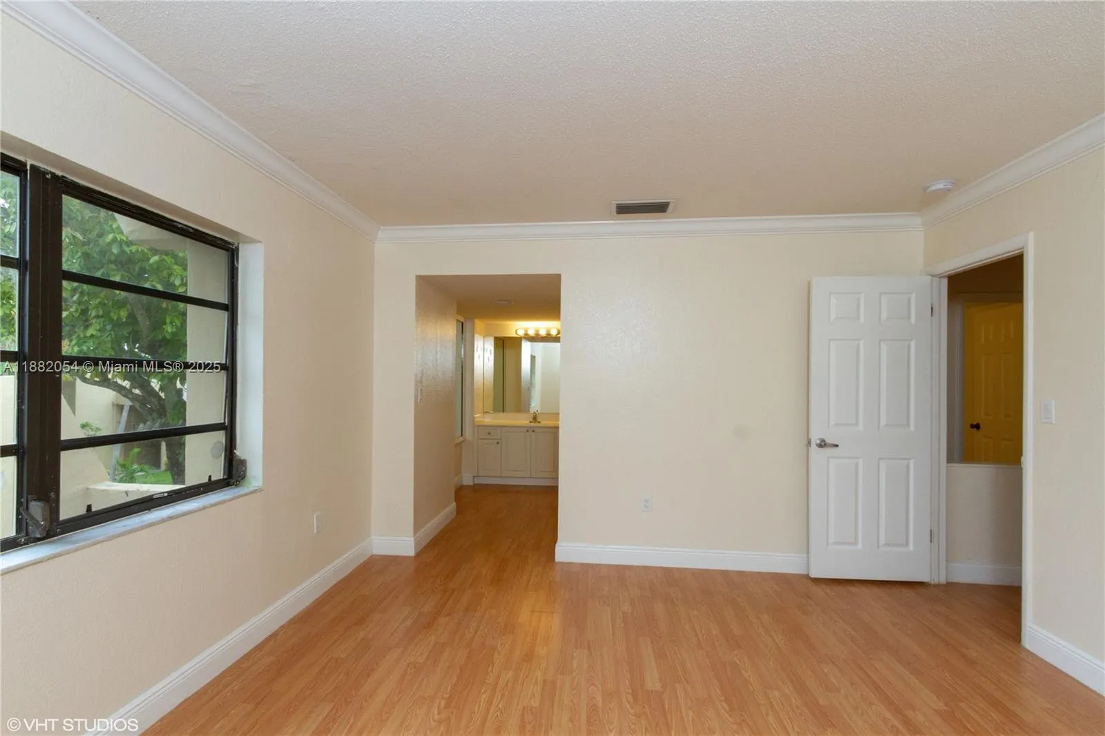 10405 N Kendall Dr, #A210
