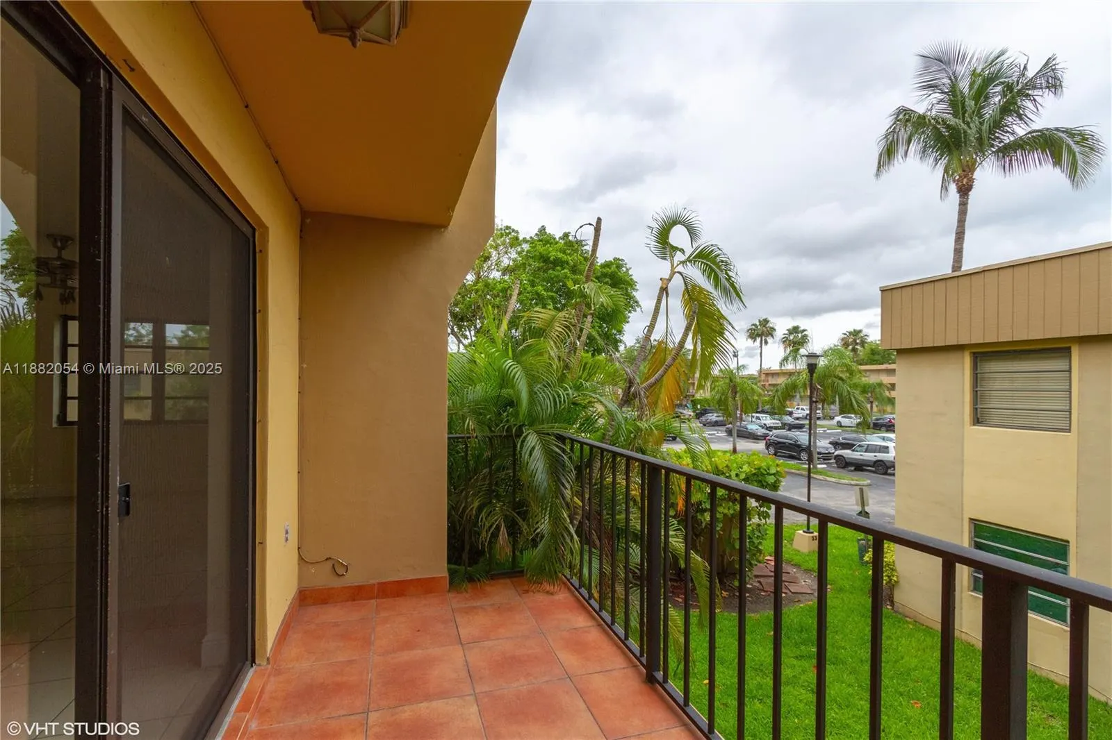 10405 N Kendall Dr, #A210