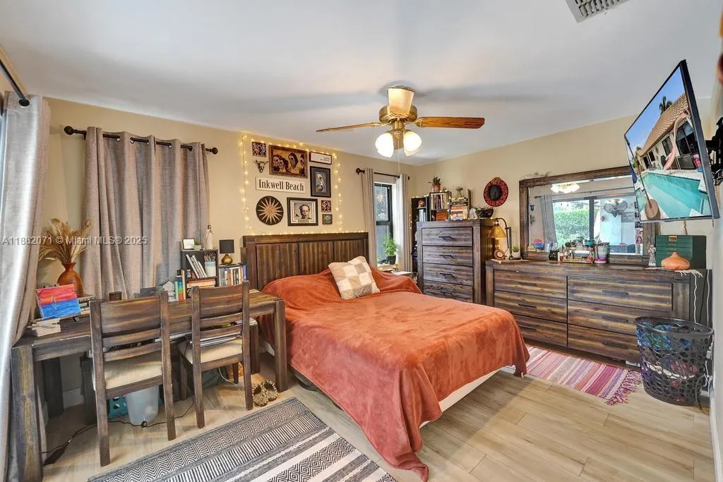3187 Beechberry Cir