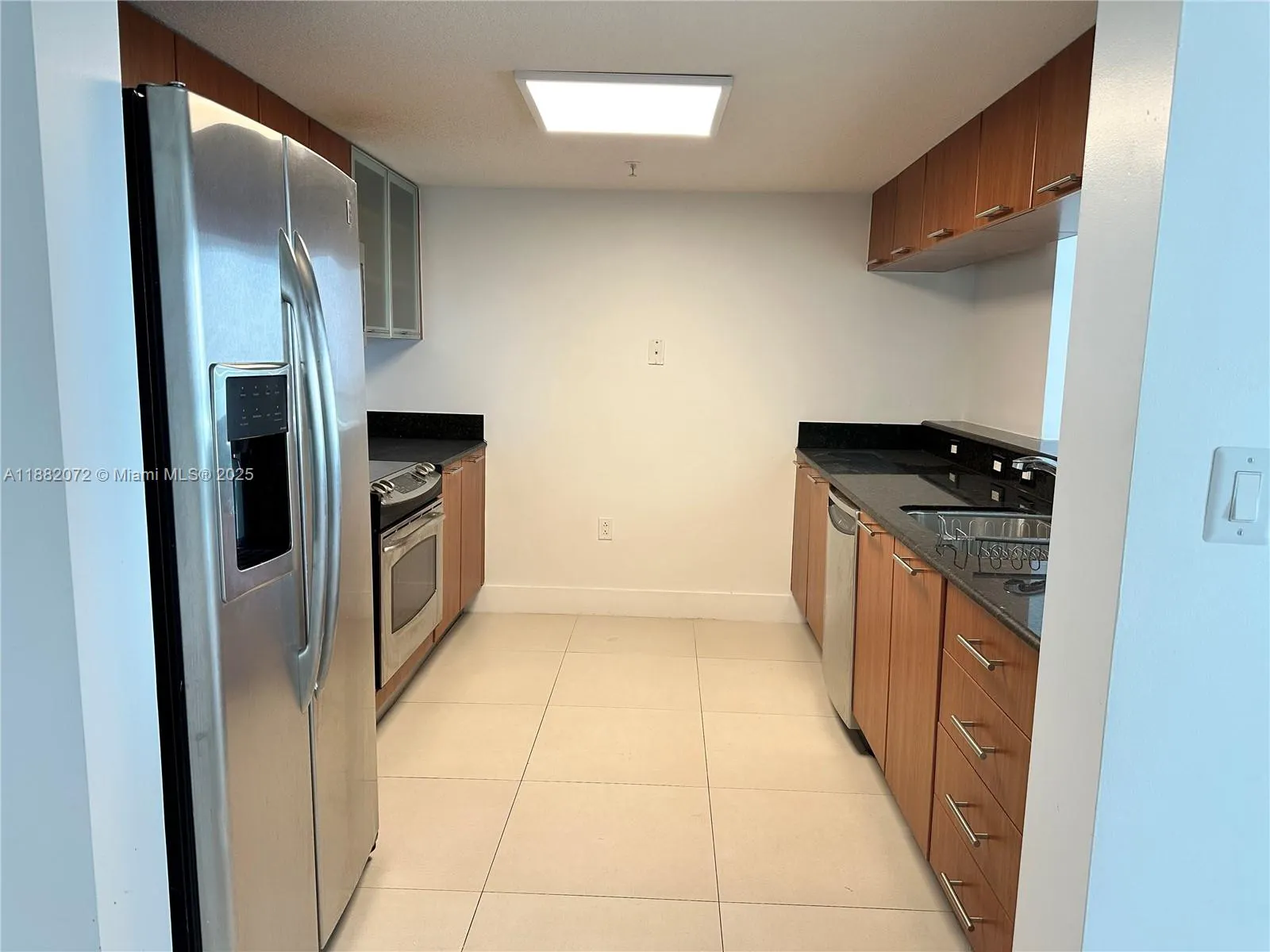 1800 N Bayshore Dr, #4102