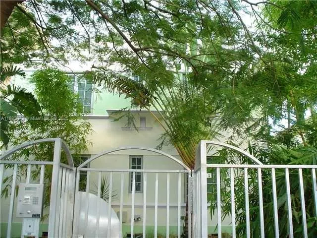 815 Euclid Ave, #11