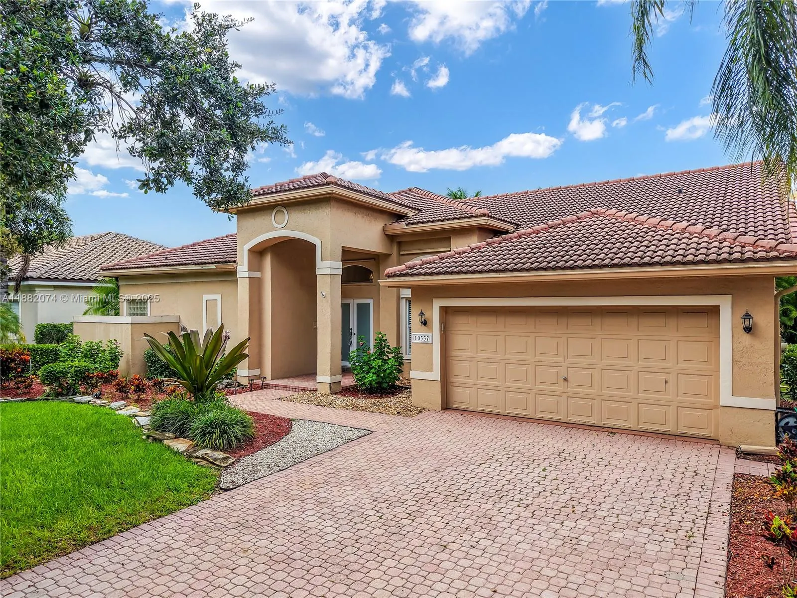 10337 NW 53rd Ct